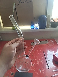 Cam 30Cm Sulu Eğimli Tütün İçindir